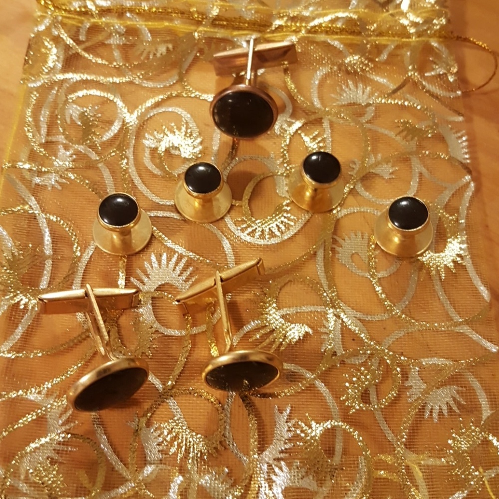 Cuff links